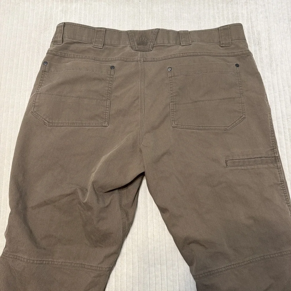 Duluth Trading Co Mens Pants AKHG Stone Run Slim Fit green Size 40x32